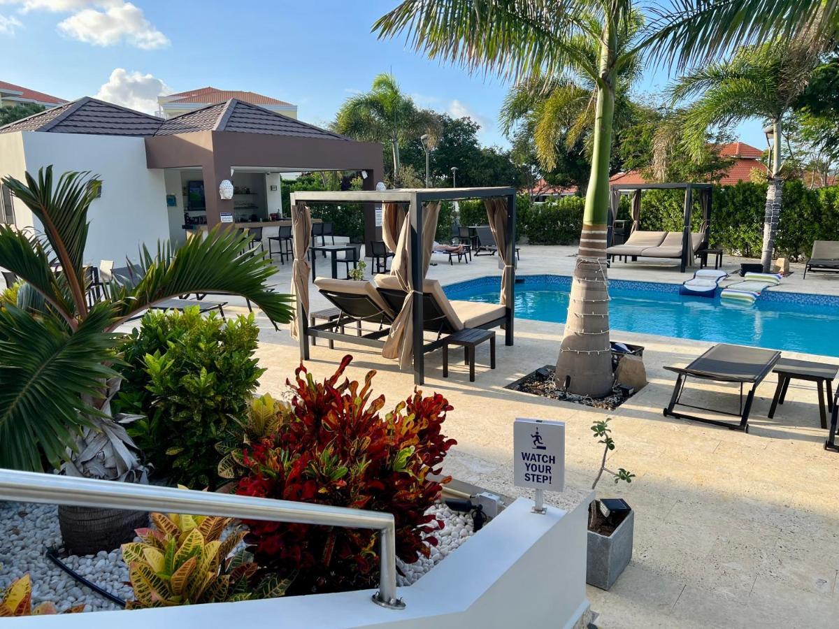 Xanadu Apartments At Blue Bay Golf & Beach Resort Willemstad Esterno foto